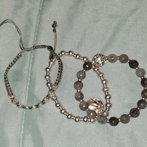 Gorgeous Tommy Bahama Beaded Bracelet - 3 strands